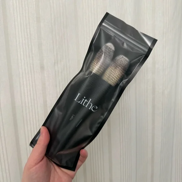 NIB Lithe The Essentials Face Brush Set Bronzer & Tapered Powder Brush - Picture 5 of 10